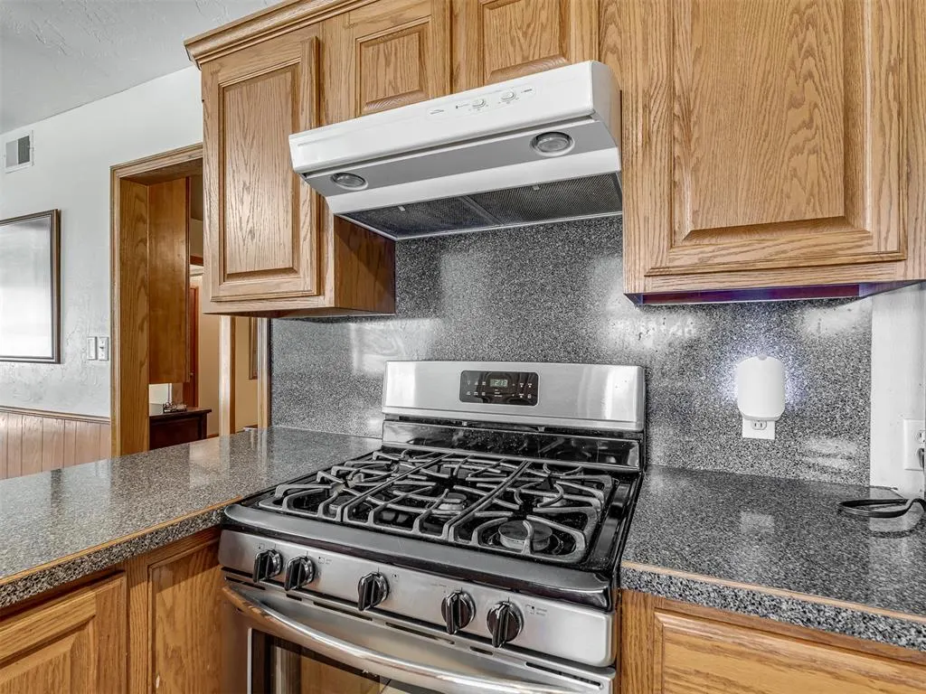 Photo 15 — 1326 James Drive, Oklahoma City, OK 73119