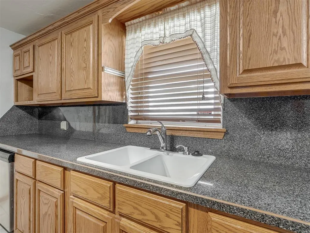 Photo 16 — 1326 James Drive, Oklahoma City, OK 73119