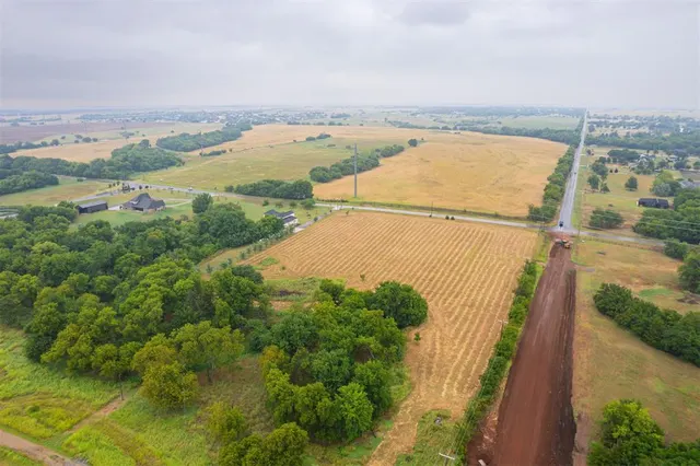 Photo 6 — 178 NE Morgan Road, Piedmont, OK 73078