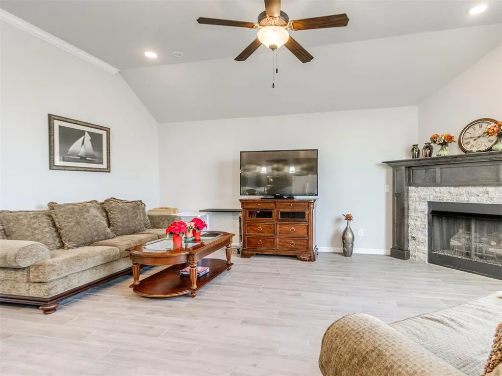 Photo 5 — 3409 NW 161st Street, Edmond, OK 73013