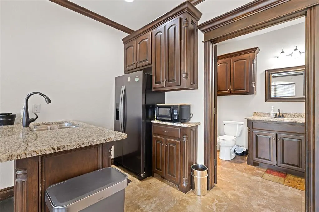 Photo 13 — 1316 Katelyn Court, Yukon, OK 73099