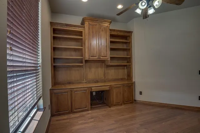 Photo 7 — 6313 Whispering Grove Drive, Oklahoma City, OK 73169