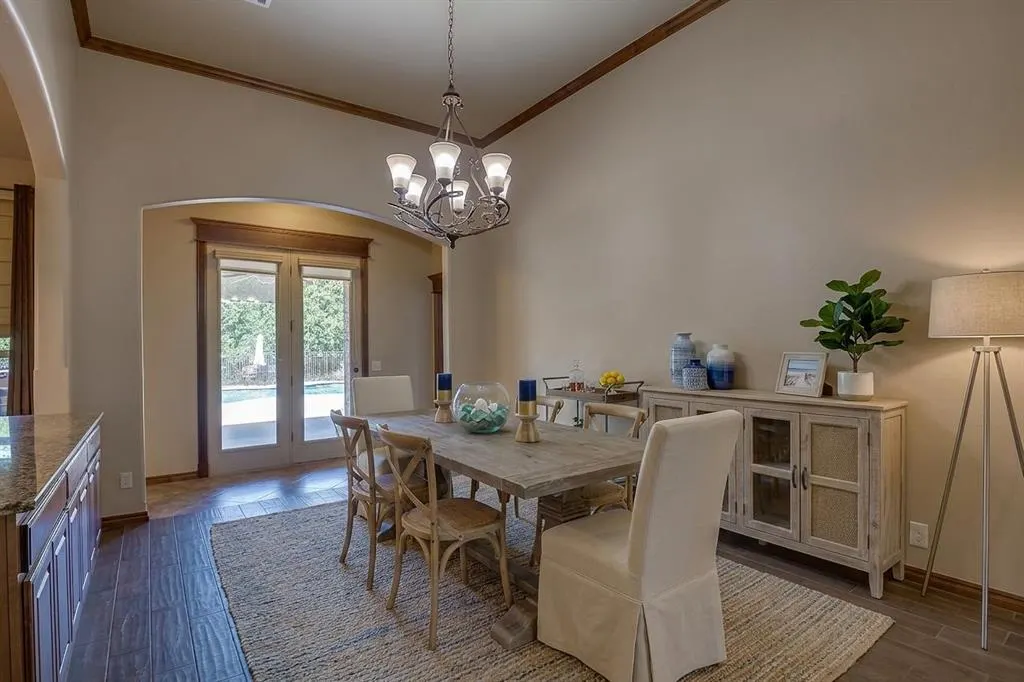Photo 8 — 6313 Whispering Grove Drive, Oklahoma City, OK 73169