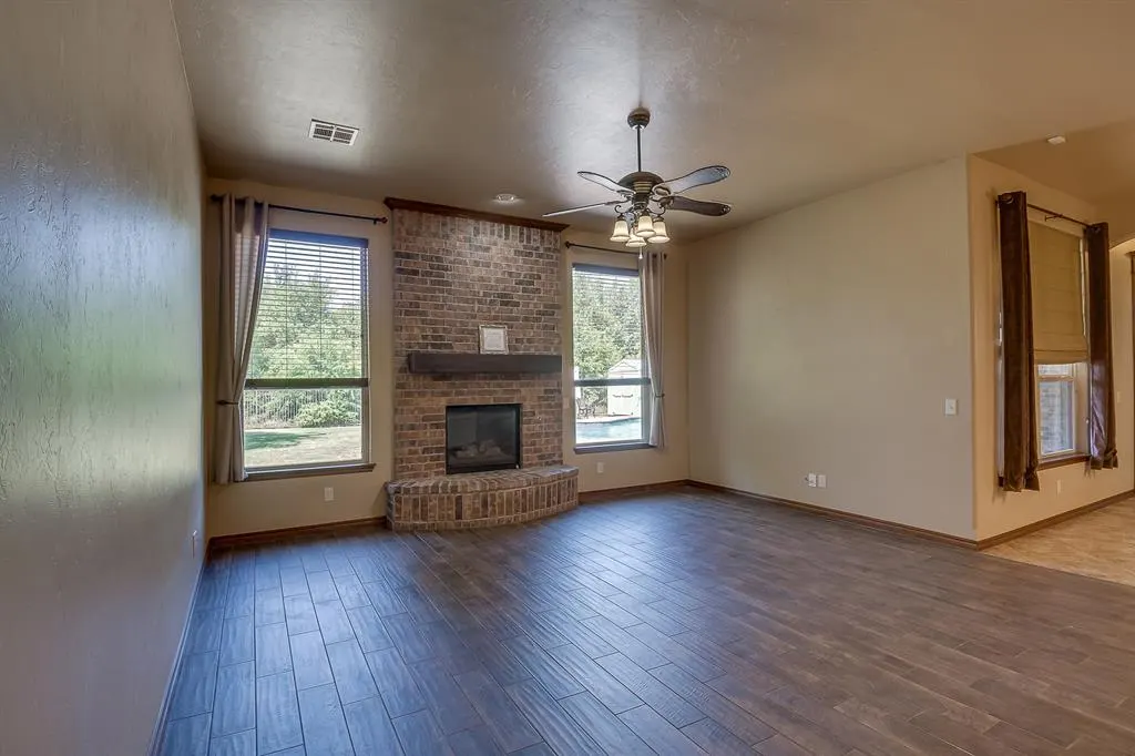 Photo 17 — 6313 Whispering Grove Drive, Oklahoma City, OK 73169