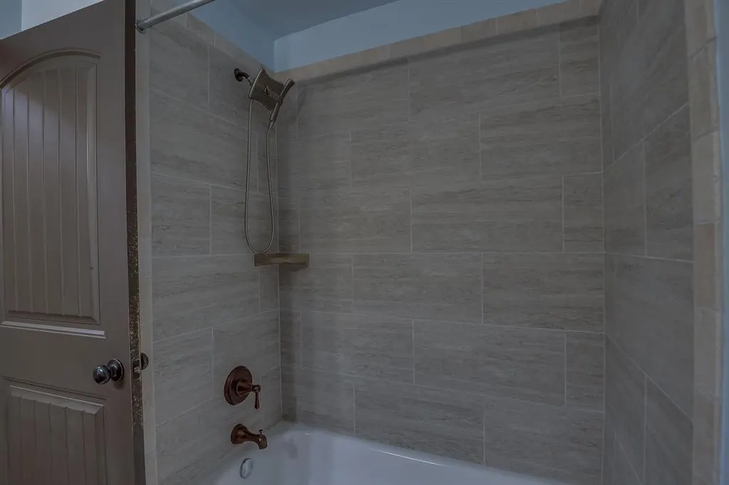 Photo 25 — 6313 Whispering Grove Drive, Oklahoma City, OK 73169