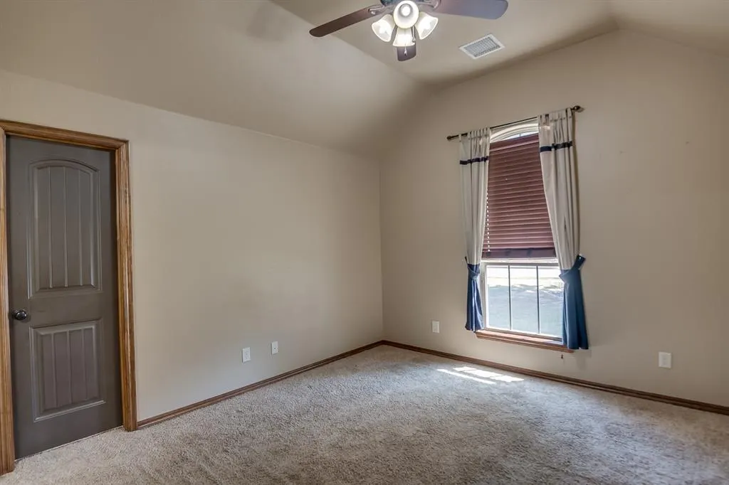 Photo 33 — 6313 Whispering Grove Drive, Oklahoma City, OK 73169