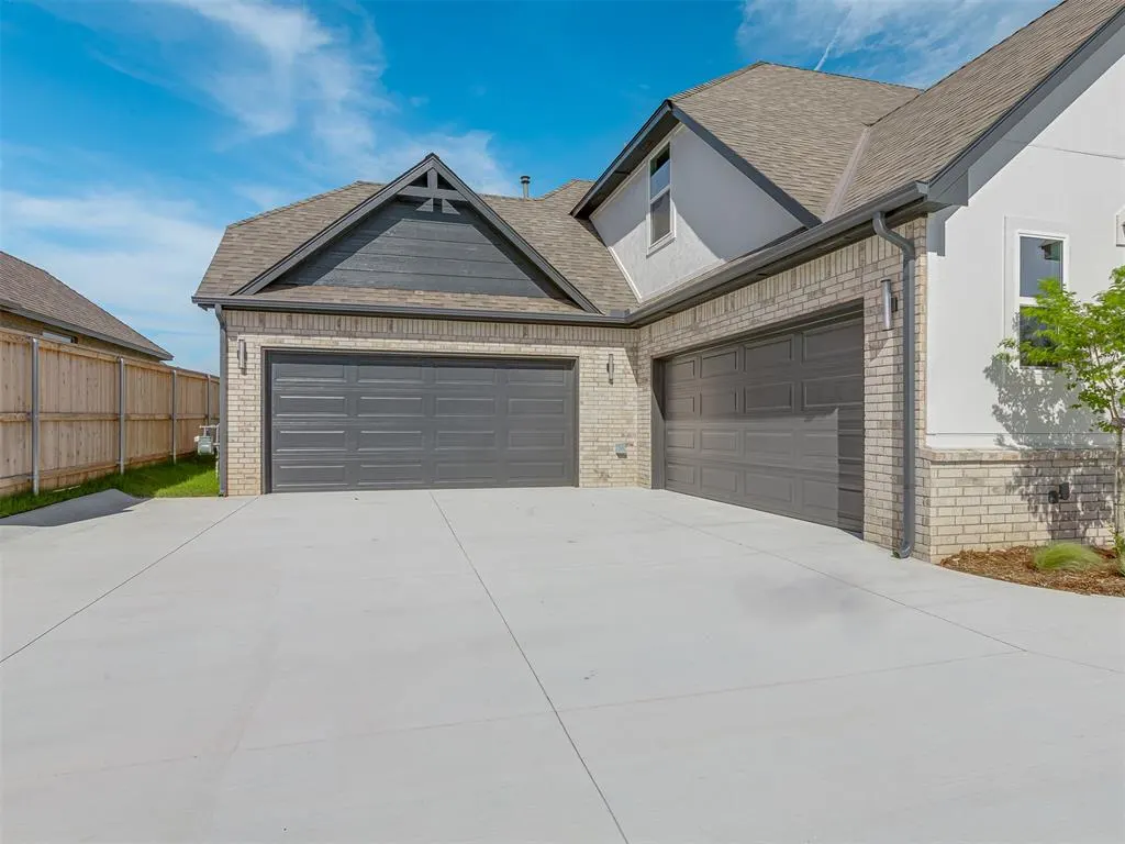 Photo 26 — 3901 Durango Lakes Drive, Oklahoma City, OK 73160