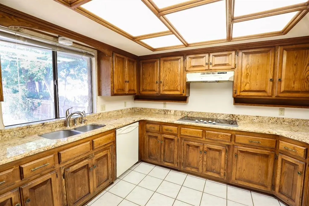 Photo 8 — 1321 Harding Avenue, Edmond, OK 73034