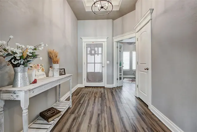 Photo 3 — 29937 Jade Street, Cashion, OK 73016