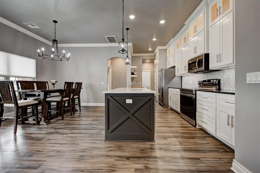 Photo 15 — 29937 Jade Street, Cashion, OK 73016