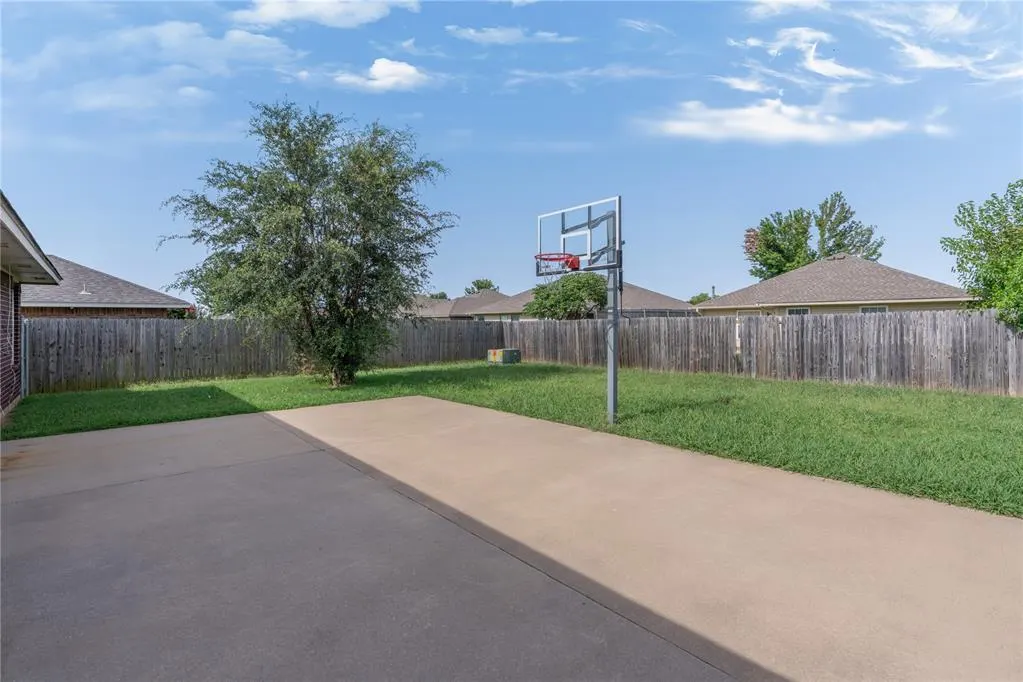 Photo 33 — 2608 Queenston Avenue, Norman, OK 73071