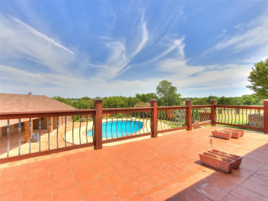 Photo 15 — 12504 N Frisco Road, Yukon, OK 73099
