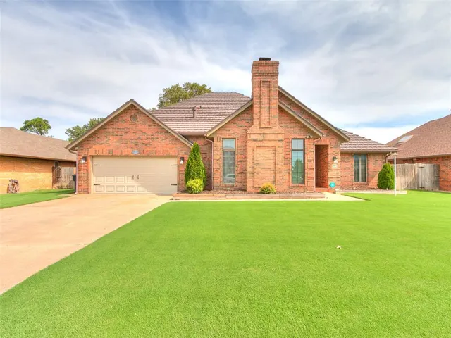 Front exterior — 717 SW 113th Street, Oklahoma City, OK 73170