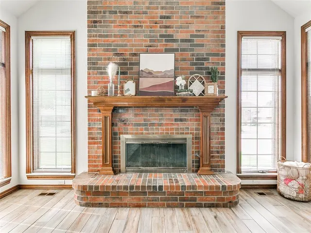 Photo 7 — 717 SW 113th Street, Oklahoma City, OK 73170