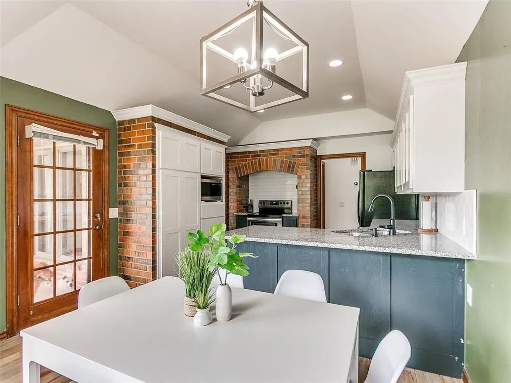 Photo 18 — 717 SW 113th Street, Oklahoma City, OK 73170