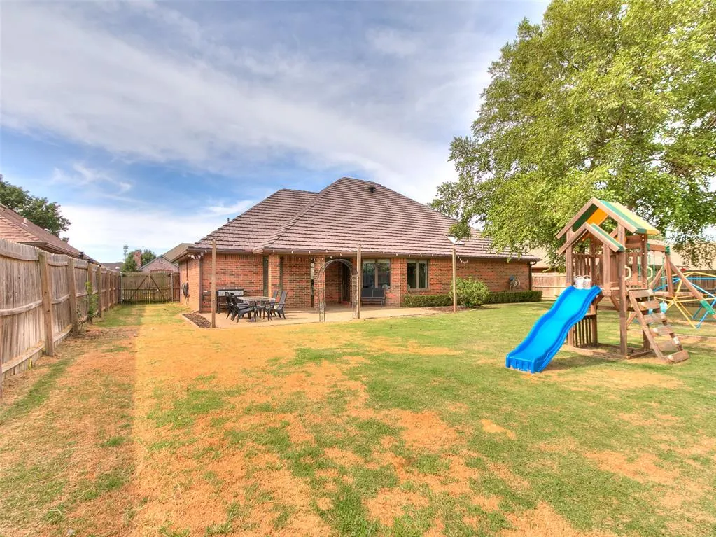 Photo 36 — 717 SW 113th Street, Oklahoma City, OK 73170