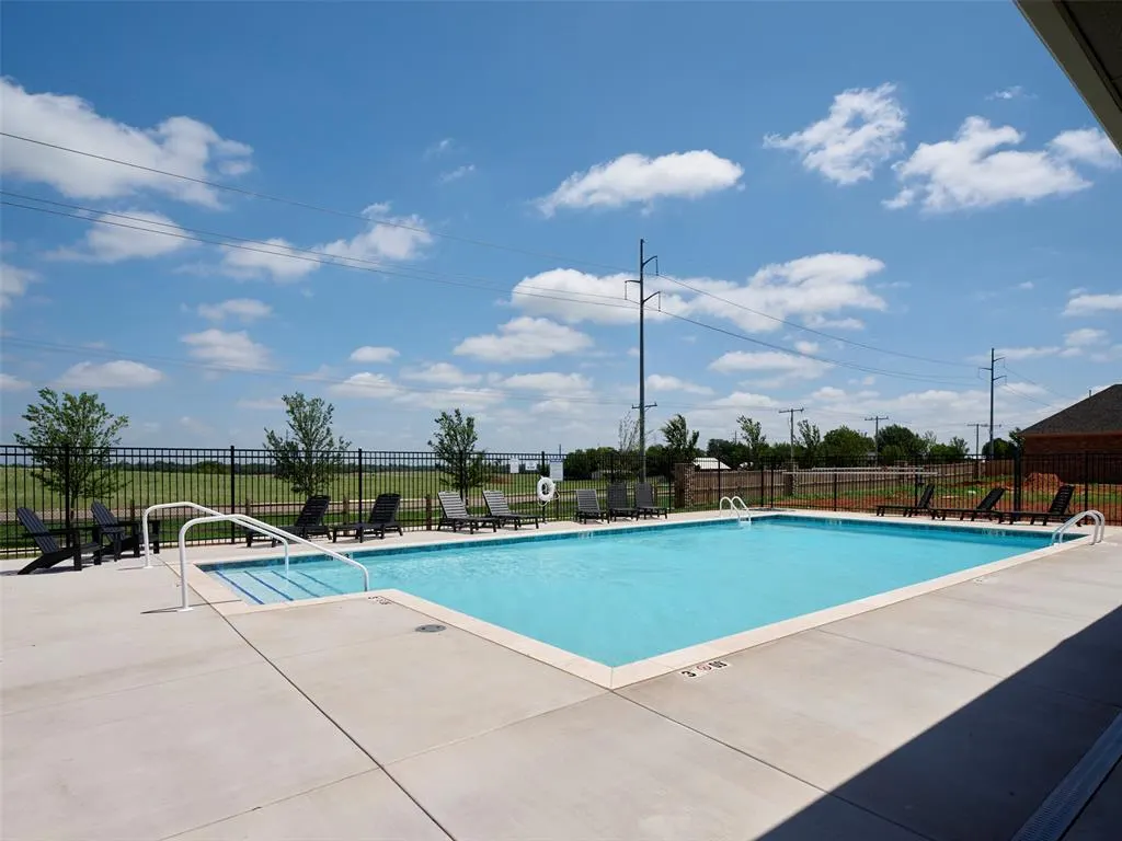 Photo 5 — 7817 NW 162nd Street, Oklahoma City, OK 73013