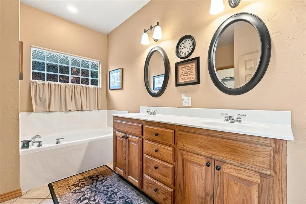 Photo 26 — 305 Tierra Rica Circle, Altus, OK 73521