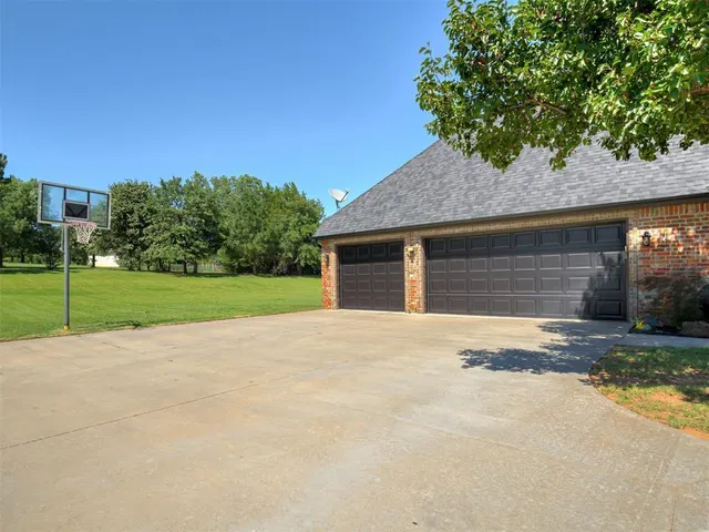 Photo 4 — 10409 SE 47th Street, Oklahoma City, OK 73150