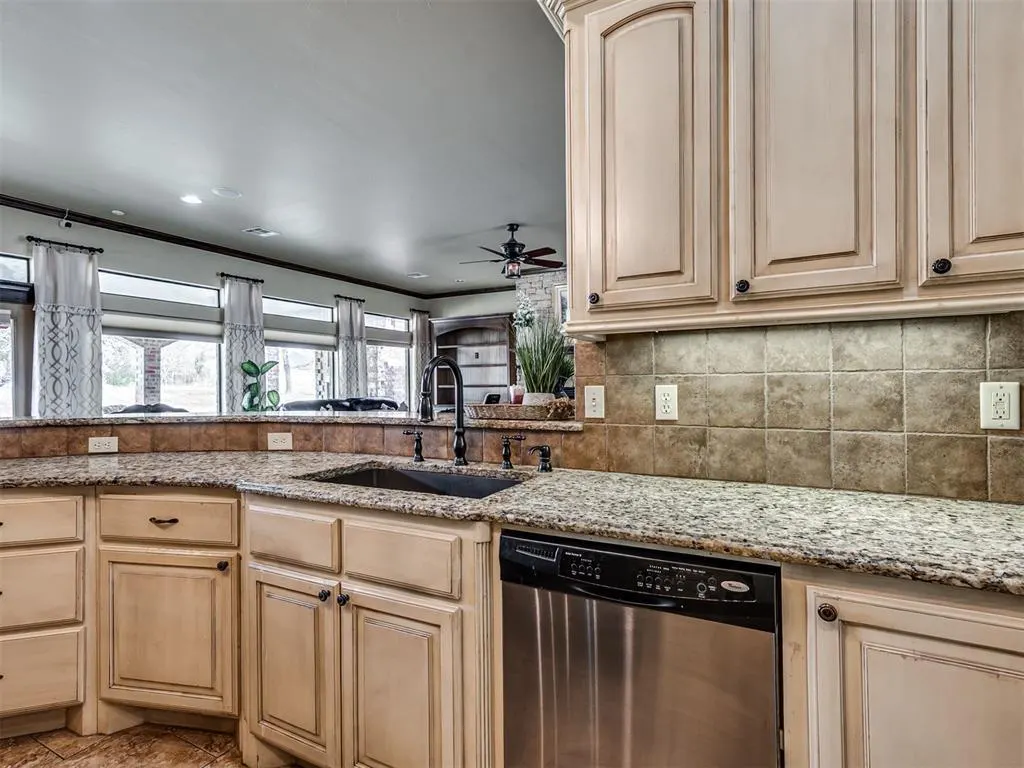 Photo 13 — 10409 SE 47th Street, Oklahoma City, OK 73150
