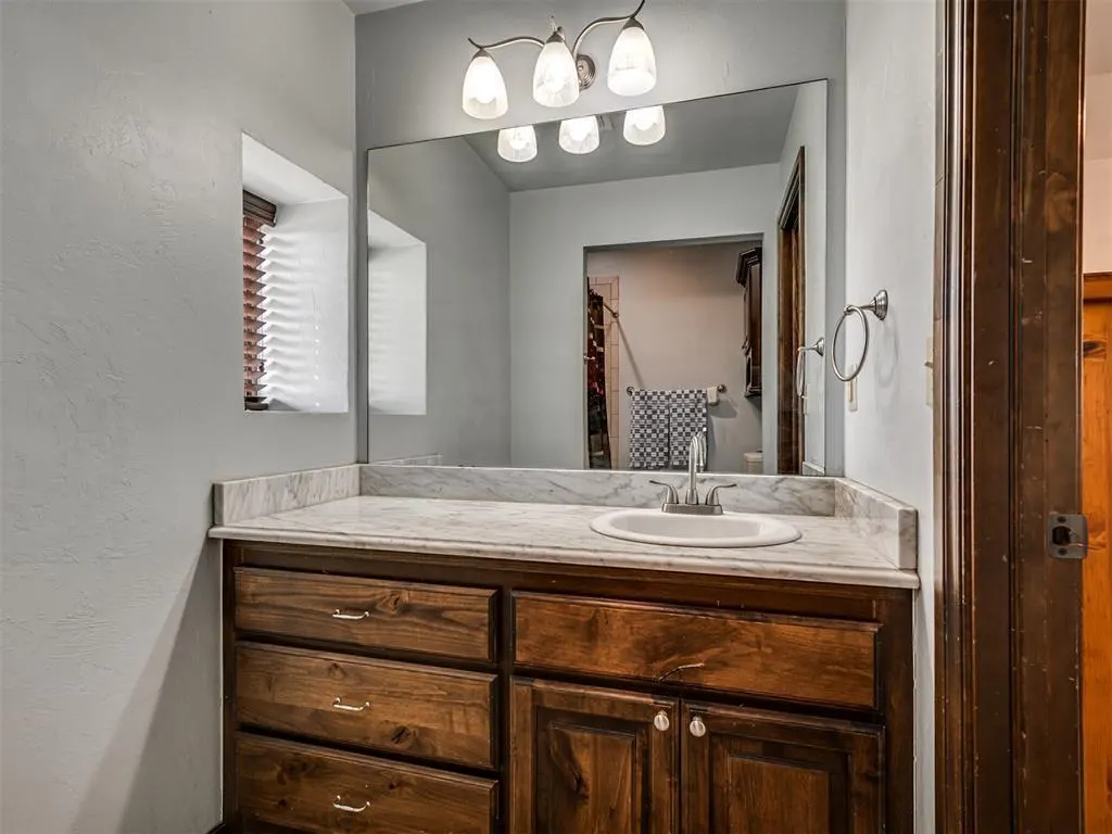Photo 33 — 10409 SE 47th Street, Oklahoma City, OK 73150