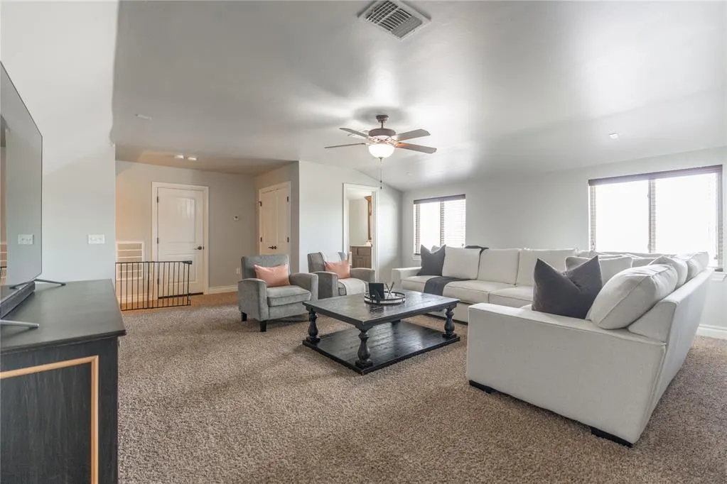 Photo 36 — 4933 Champlain Place, Edmond, OK 73025