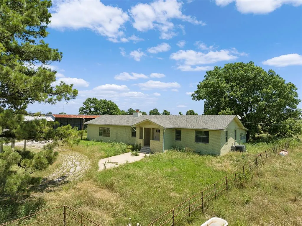 Photo 3 — 7740 Swayback Road, Sulphur, OK 73086