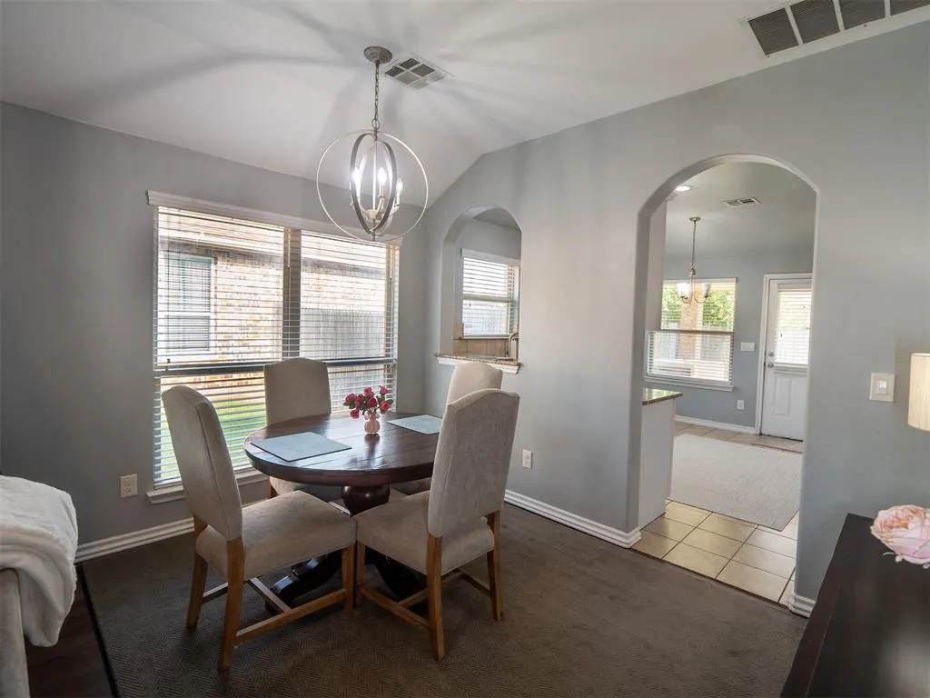 Photo 11 — 8208 NW 106th Circle, Oklahoma City, OK 73162