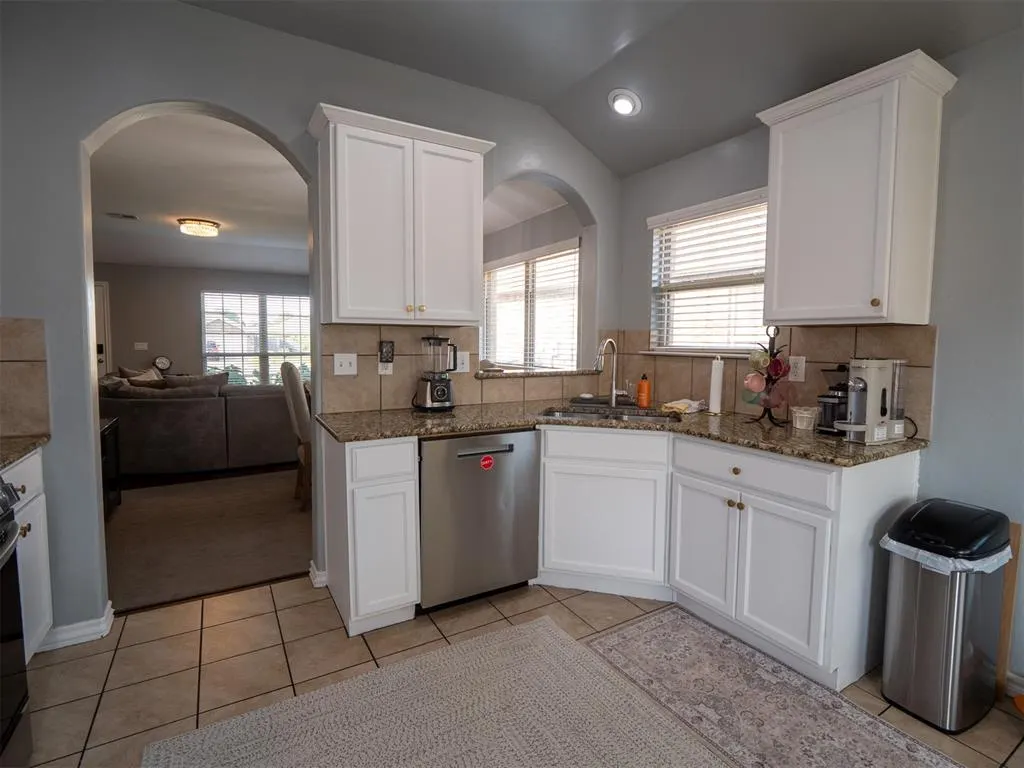 Photo 16 — 8208 NW 106th Circle, Oklahoma City, OK 73162