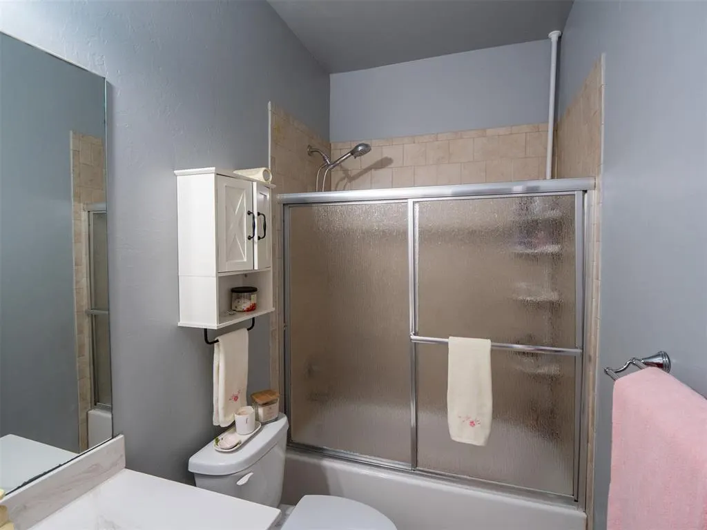 Photo 28 — 8208 NW 106th Circle, Oklahoma City, OK 73162