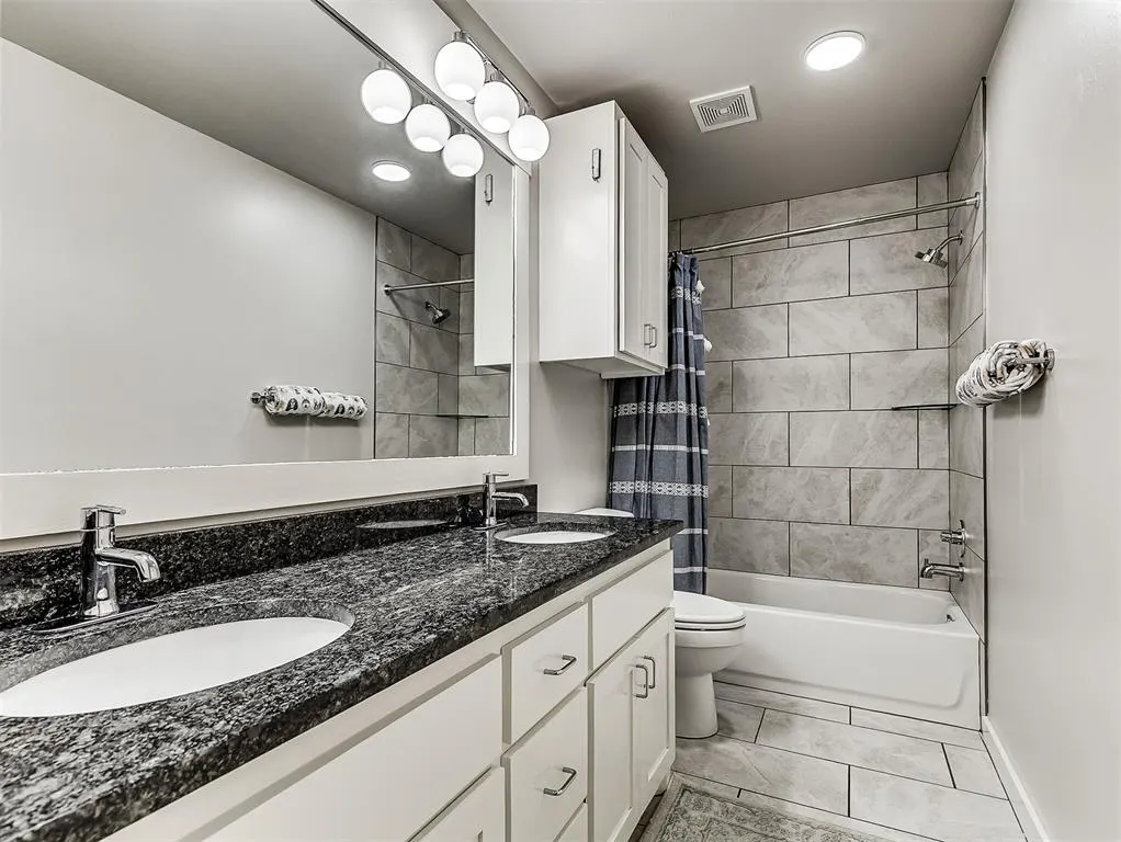 Photo 36 — 13204 Knight Island Drive, Oklahoma City, OK 73142
