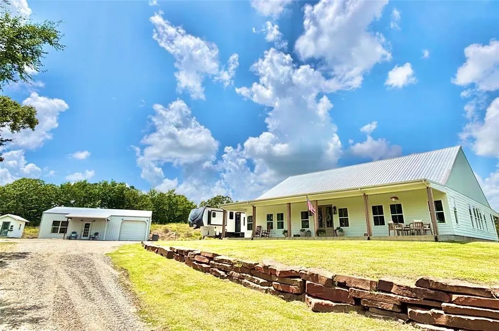 Photo 2 — 157 E Canna Lane, McAlester, OK 74501