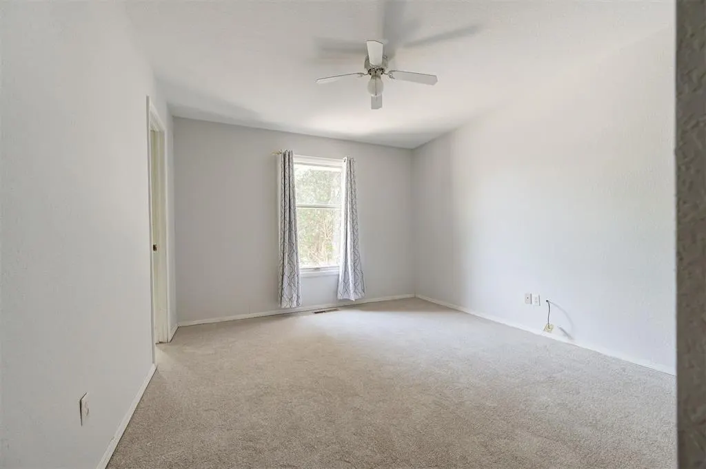 Photo 39 — 1417 Glenbrook Drive, Oklahoma City, OK 73118