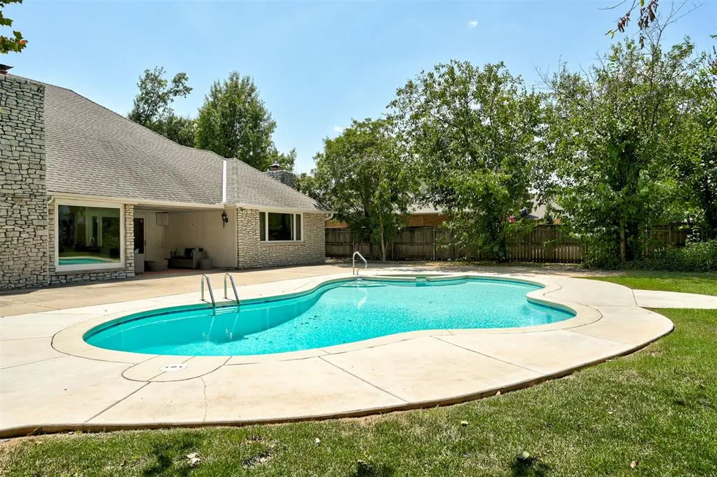 Photo 47 — 1417 Glenbrook Drive, Oklahoma City, OK 73118