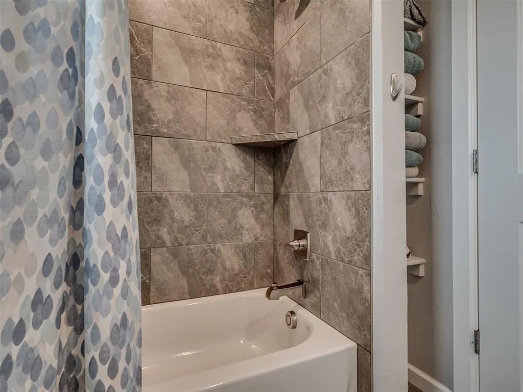 Photo 23 — 8433 Lambert Way, Edmond, OK 73034