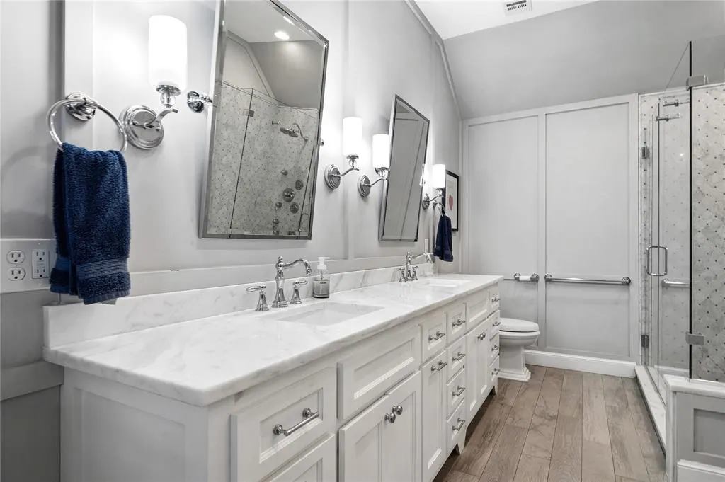 Photo 15 — 1722 Coventry Lane, Nichols Hills, OK 73120