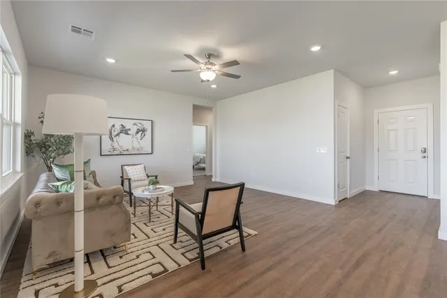 Photo 6 — 5690 Bluestem Avenue, Guthrie, OK 73044