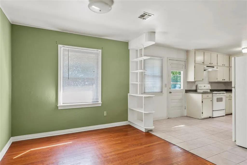 Photo 9 — 408 Benton Road, Edmond, OK 73034