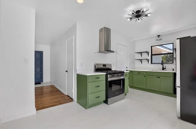 Photo 4 — 620 W Mitchell Drive, Oklahoma City, OK 73110