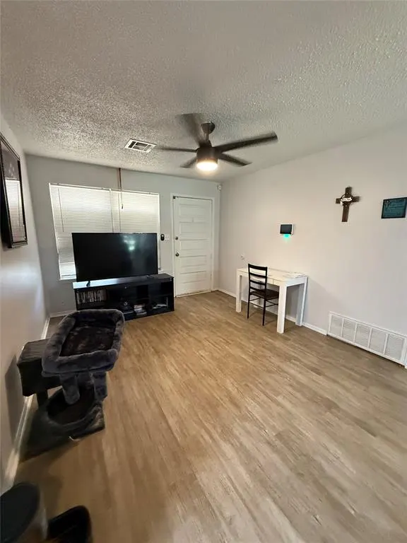 Photo 2 — 304 Butler Street, Oklahoma City, OK 73160