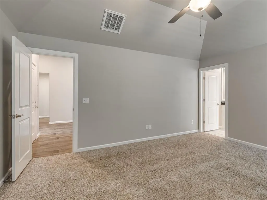 Photo 10 — 5209 White Gold Avenue, Edmond, OK 73034