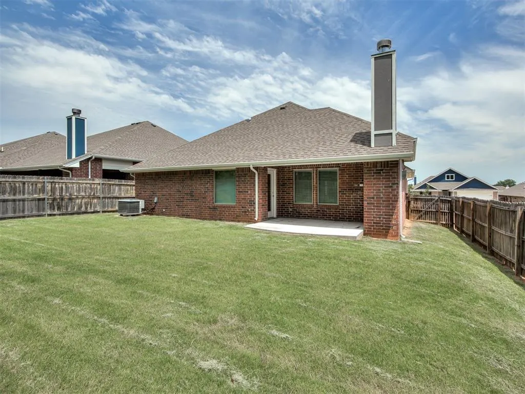 Photo 24 — 5209 White Gold Avenue, Edmond, OK 73034
