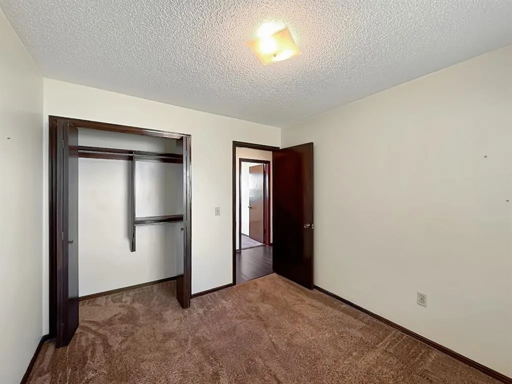 Photo 20 — 1049 NW 25th Street, Moore, OK 73160
