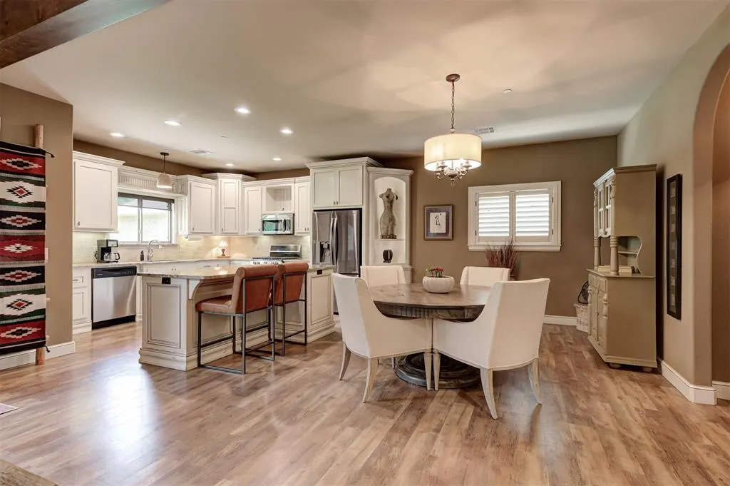 Photo 9 — 13025 Jasmine Lane, Oklahoma City, OK 73142