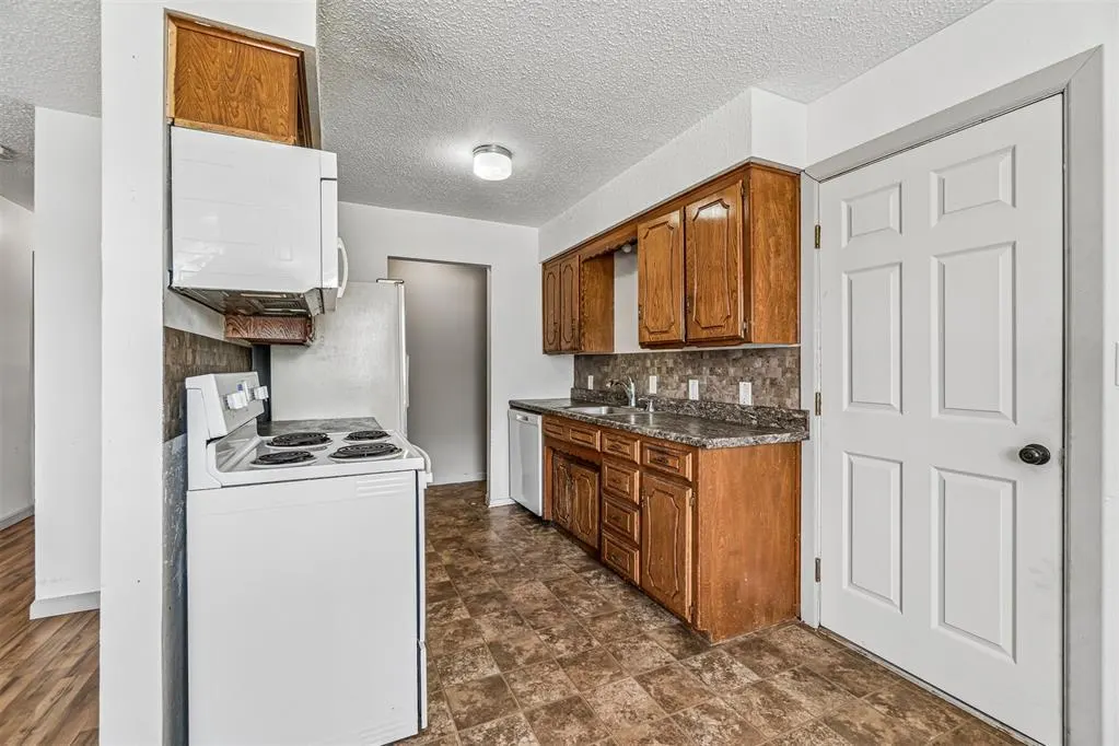 Photo 15 — 505 N Buchanan Street, Crescent, OK 73028