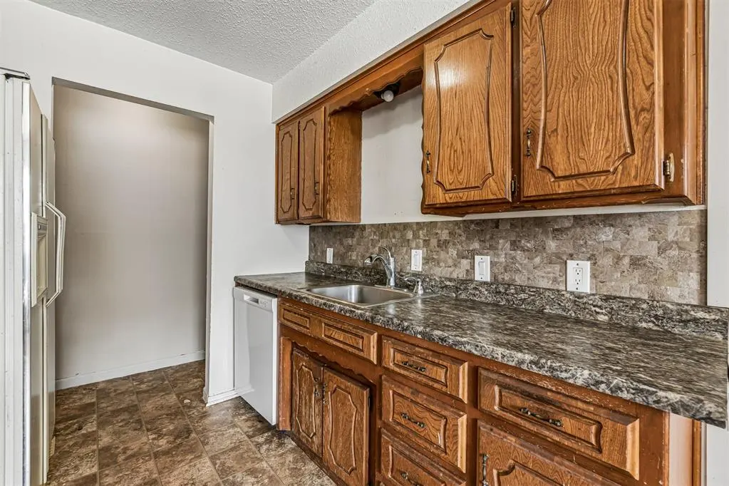 Photo 19 — 505 N Buchanan Street, Crescent, OK 73028