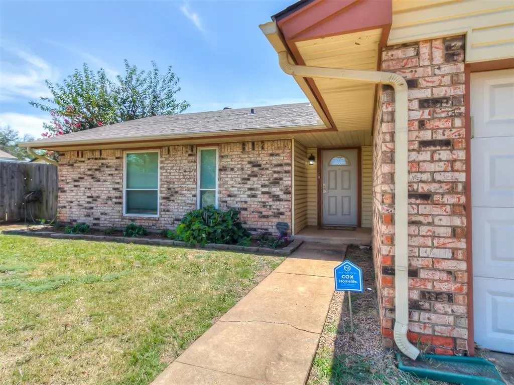 Photo 8 — 1208 SE 8th Street, Oklahoma City, OK 73160