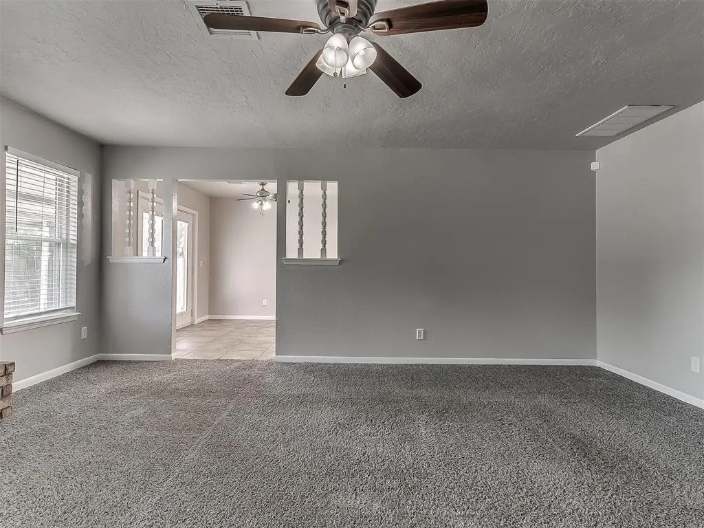 Photo 15 — 1208 SE 8th Street, Oklahoma City, OK 73160