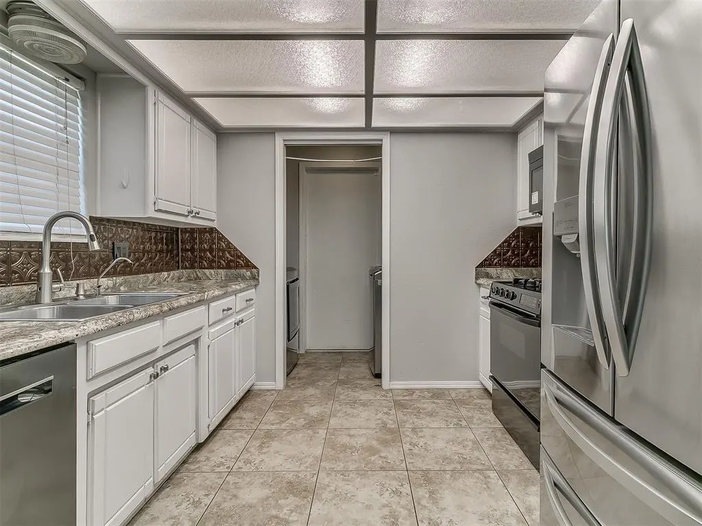 Photo 19 — 1208 SE 8th Street, Oklahoma City, OK 73160