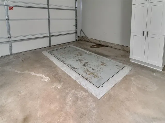 Photo 7 — 1208 SE 8th Street, Oklahoma City, OK 73160